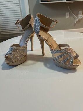 Glister High Heals